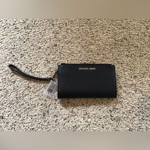 Michael Kors Elegant Black Wristlet